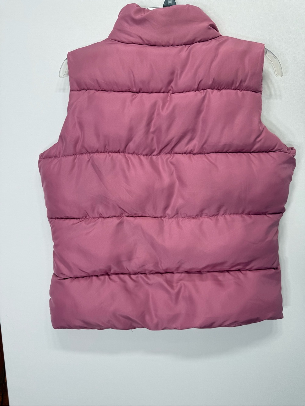 U.S. Polo Assn. Pink Women's Puffer Vest Size Medium Full Zipper Quilted - Picture 16 of 16